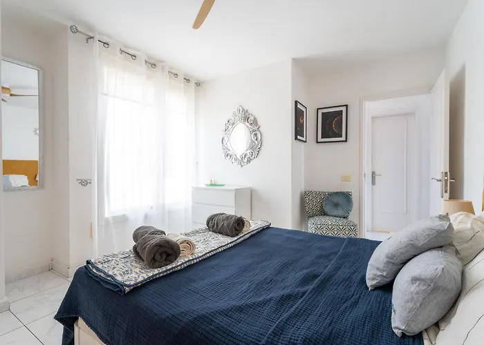 Diamante Azul - Pool & Sea View, Heated Pool Apartment Los Cristianos (Tenerife)